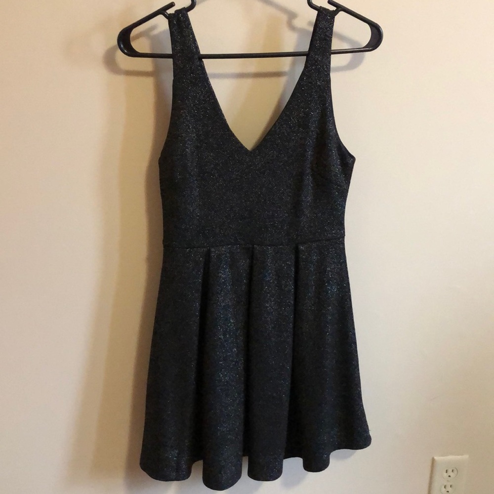 Black shimmery dress - Lush brand - Size Small